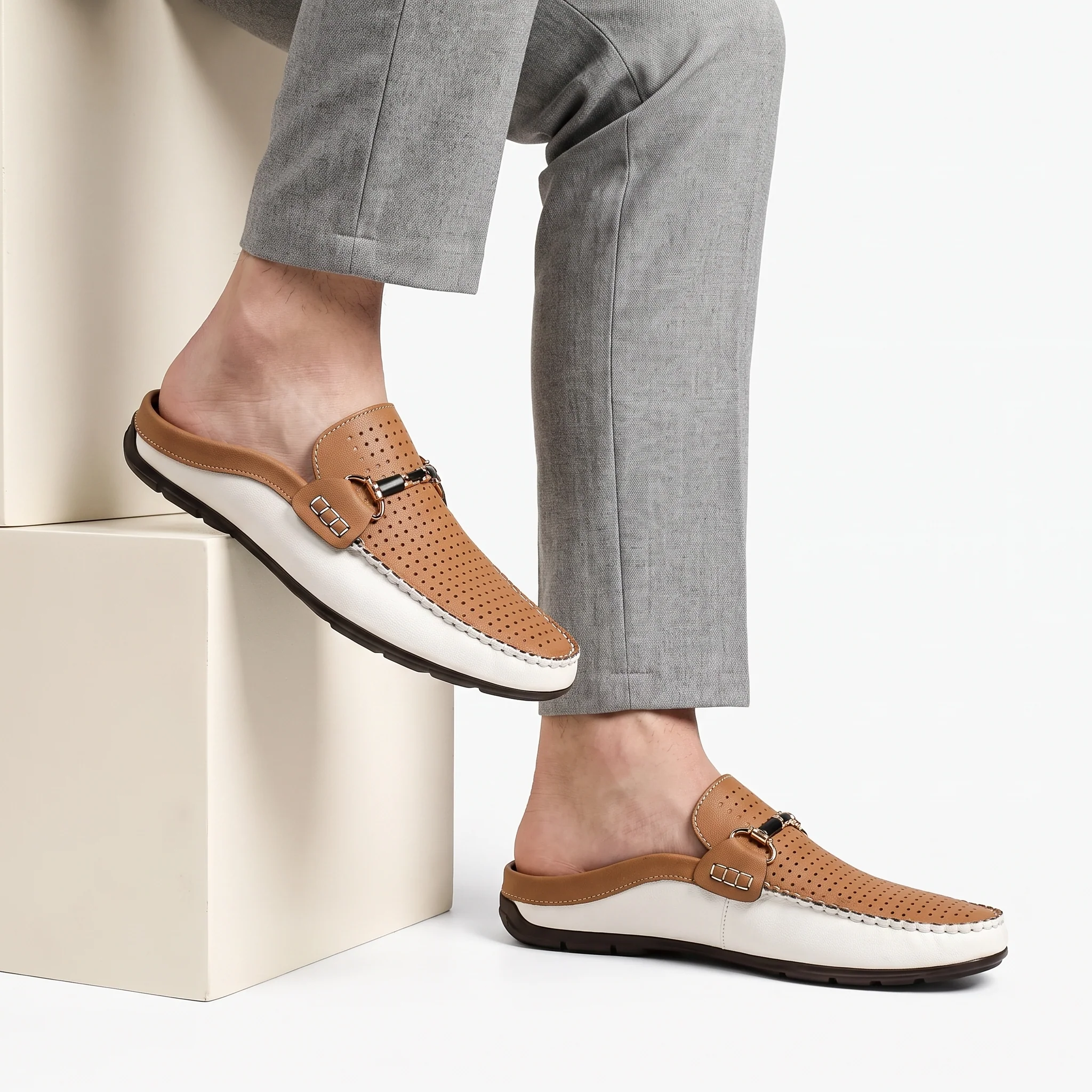 Bellamy Horsebit Leather Loafer - Image 10