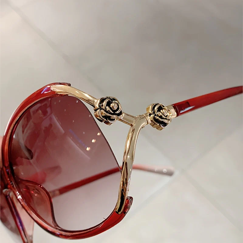 Blooming Rose Temple Gradient Sunglasses - Image 10