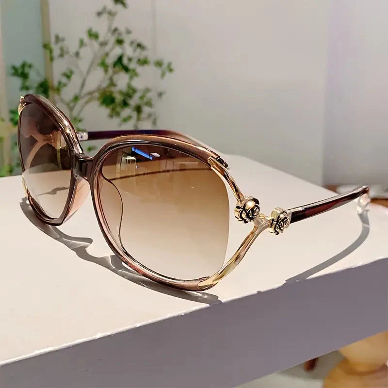 Blooming Rose Temple Gradient Sunglasses - Image 2