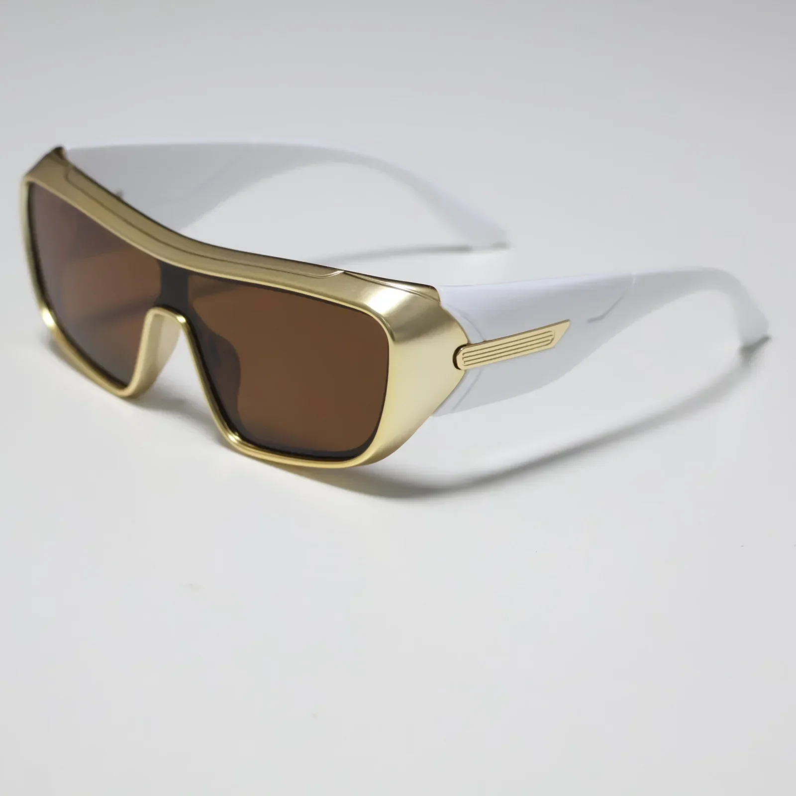 Dune Oversized Visor Sunglasses - Image 3