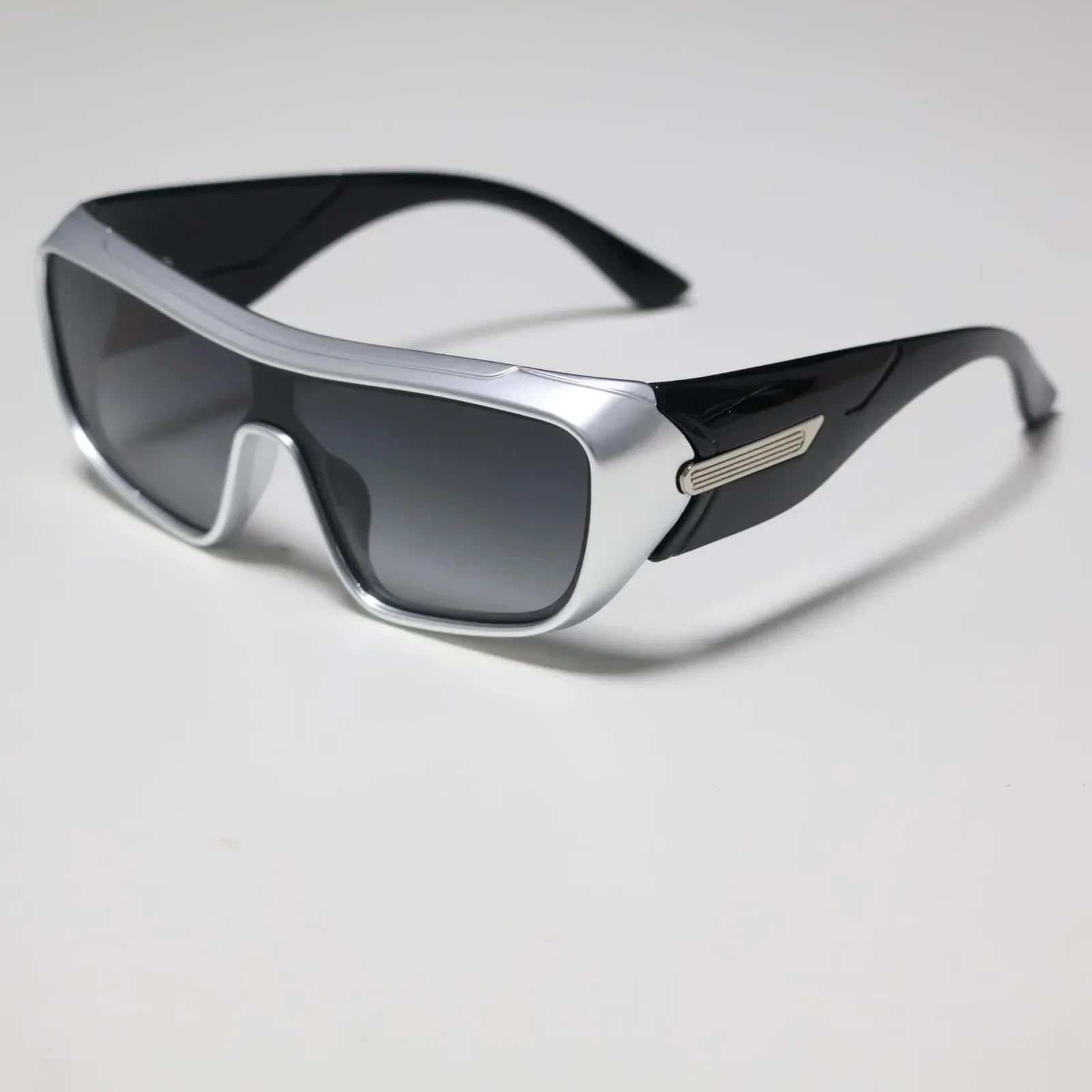 Dune Oversized Visor Sunglasses - Image 4