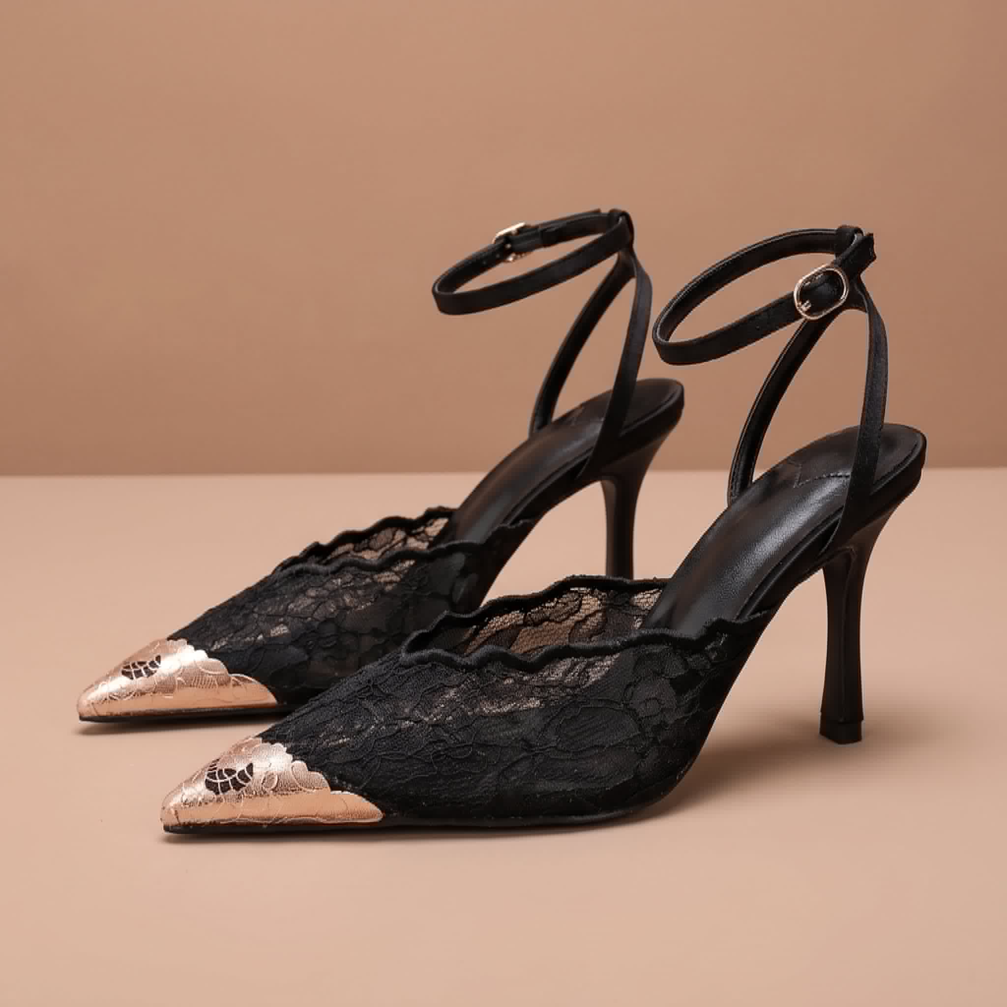 Fiorenza Lace Stiletto - Image 4