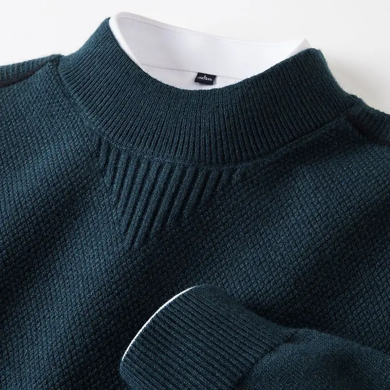 Geometric Rib Crewneck Sweater - Image 5