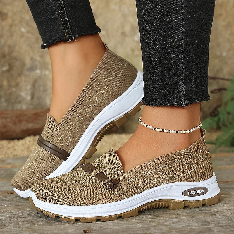 Geometric Weave Cushioned Loafer - Image 3