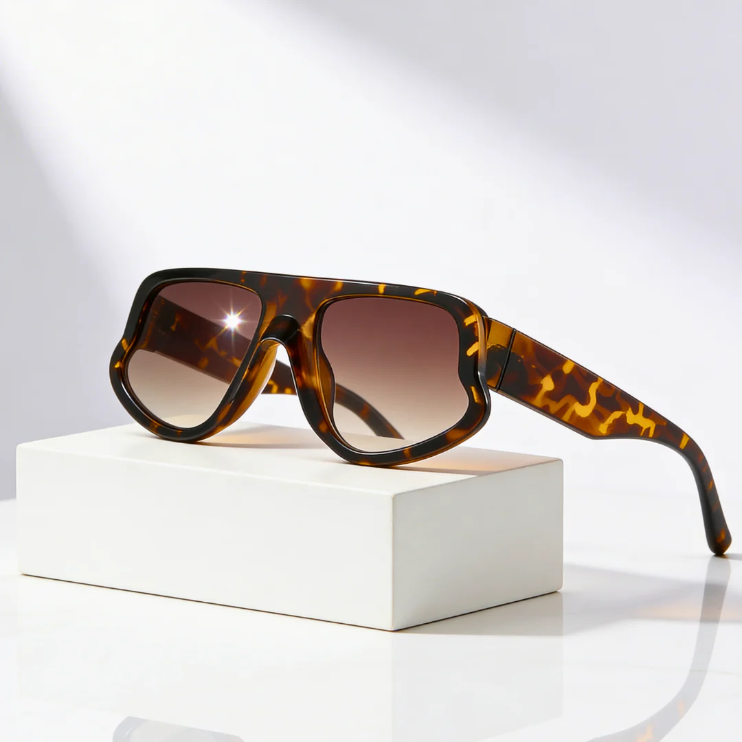 Maverick Oversized Shield Sunglasses - Image 3