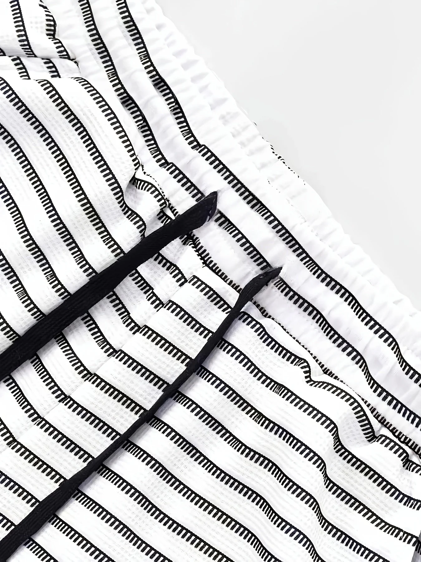Meridian Stripe Short - Image 12