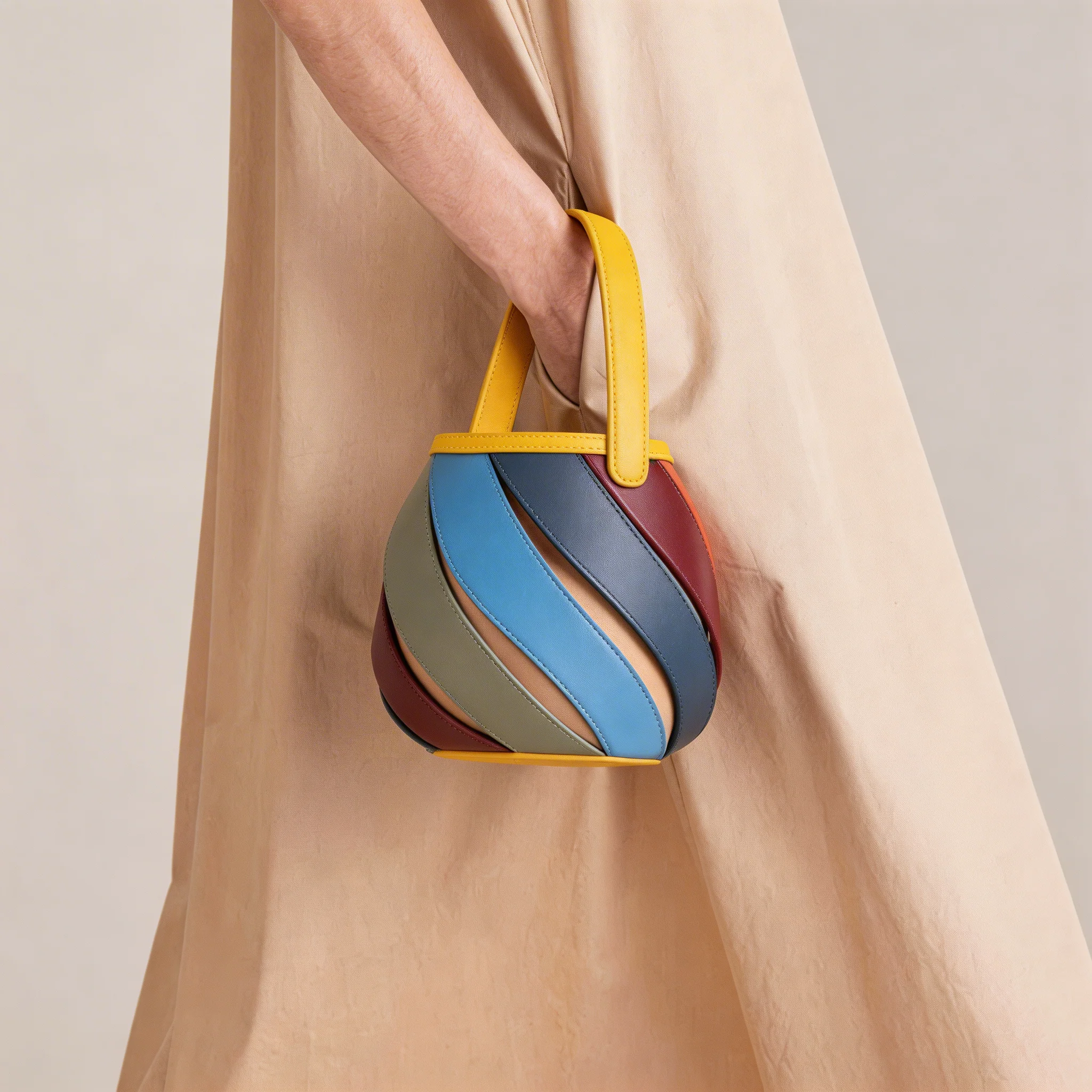 Orbite Evening Bag - Image 8