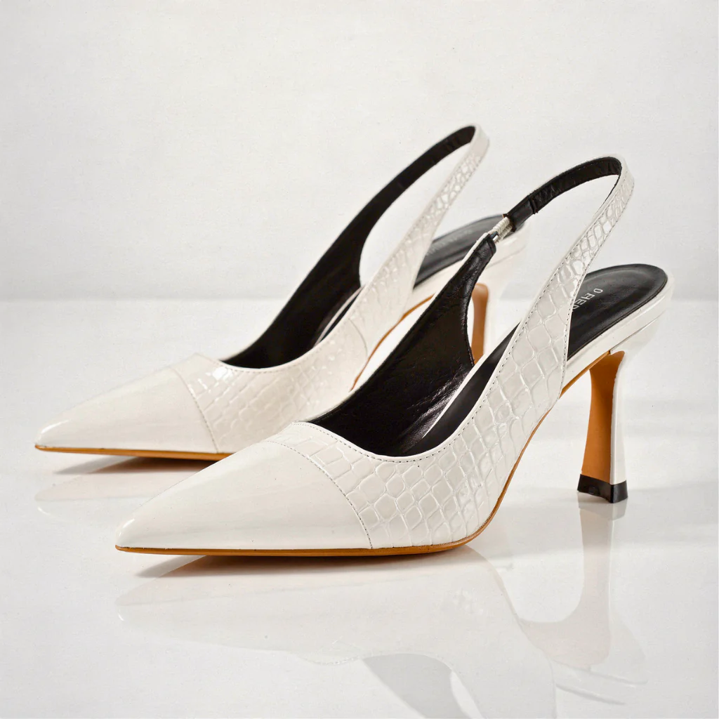 The Flèche Heel - Image 5