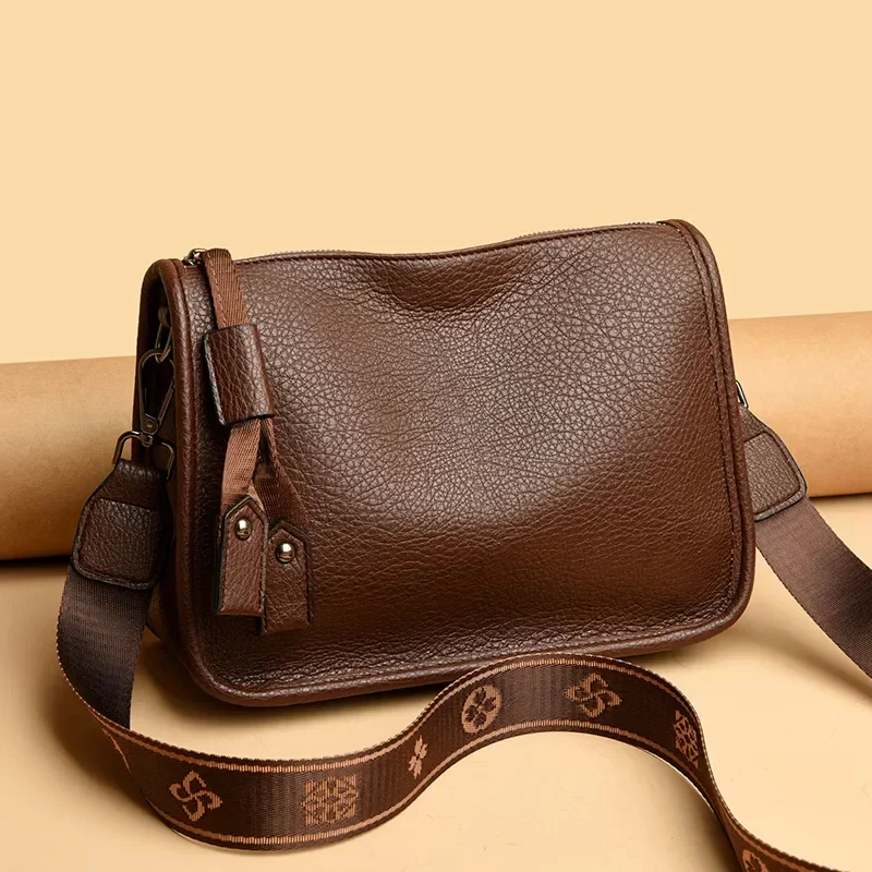 Vachette Crossbody Bag - Image 6