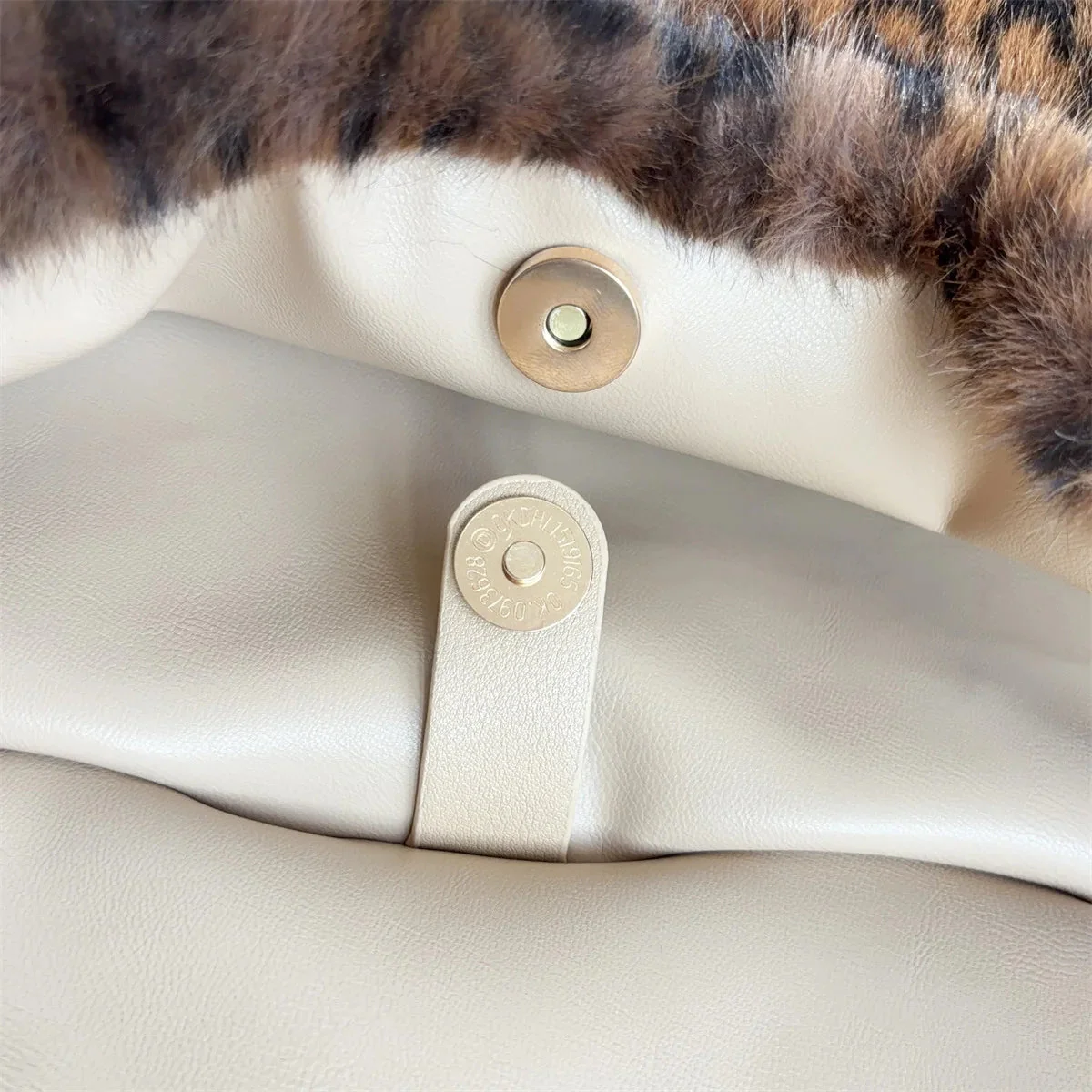 Wildcat Faux Fur Crossbody Bag - Image 2